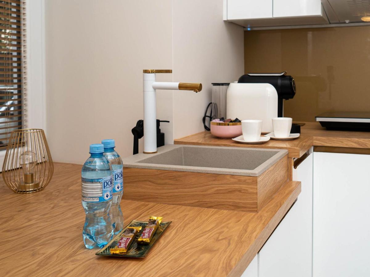 Apartament Gold Aleja Nmp 8 - Free Parking Częstochowa Exterior foto